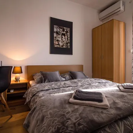 Bacic Guest house