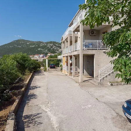 Bacic Guest house