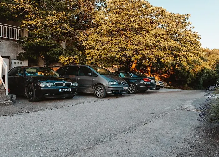 Bacic ゲストハウス ネウム