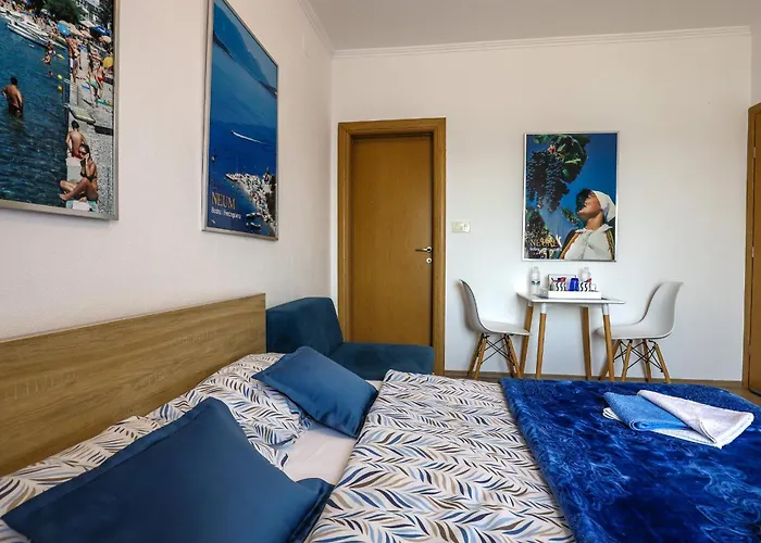 Bacic 招待所 内乌姆